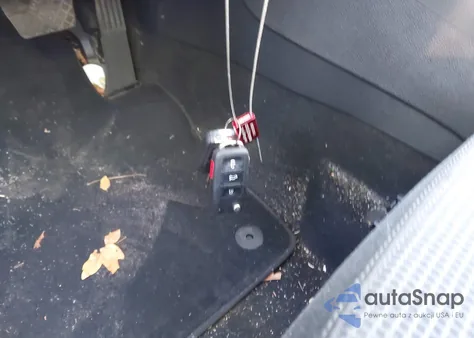 2012 Volkswagen Golf 2.5L 4-Door z USA, uszkodzony, nr VIN WVWDB7AJ6CW049166